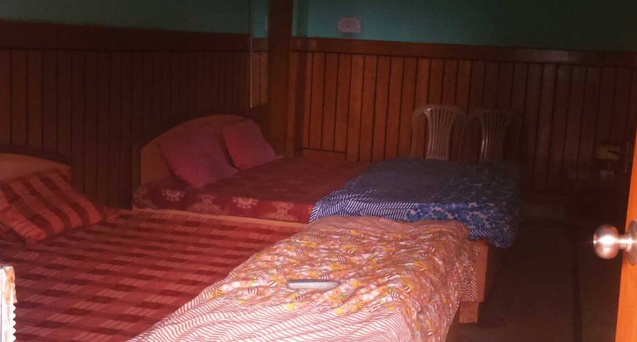 Hotel Gangotri, Azamgarh 4